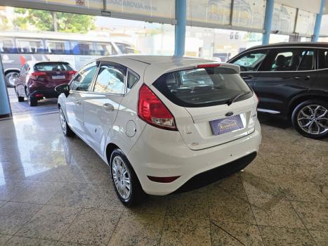 FORD Fiesta Hatch 1.6 16V 4P SE FLEX, Foto 4