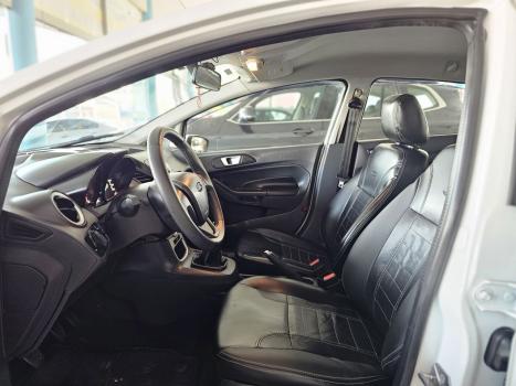 FORD Fiesta Hatch 1.6 16V 4P SE FLEX, Foto 14