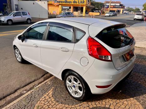 FORD Fiesta Hatch 1.5 16V 4P S FLEX, Foto 3