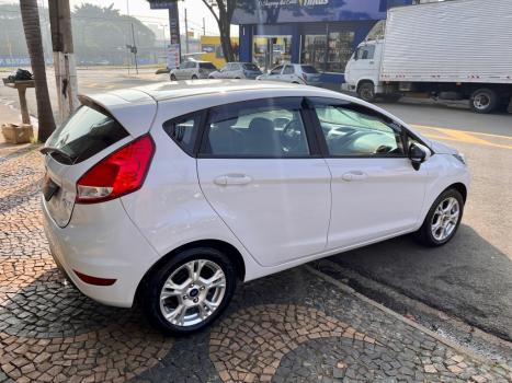 FORD Fiesta Hatch 1.5 16V 4P S FLEX, Foto 5