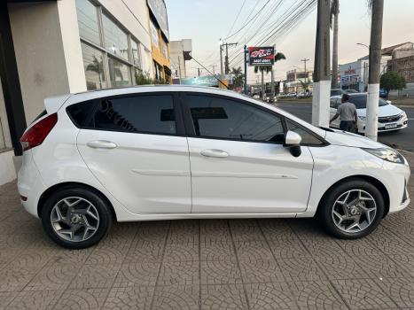 FORD Fiesta Hatch 1.6 16V 4P SE FLEX, Foto 2