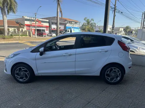 FORD Fiesta Hatch 1.6 16V 4P SE FLEX, Foto 8