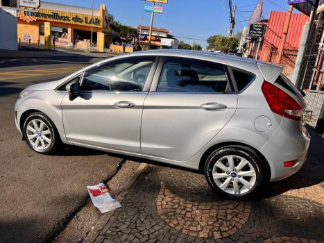 FORD Fiesta Hatch 1.6 16V 4P SE FLEX, Foto 2