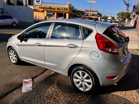 FORD Fiesta Hatch 1.6 16V 4P SE FLEX, Foto 10