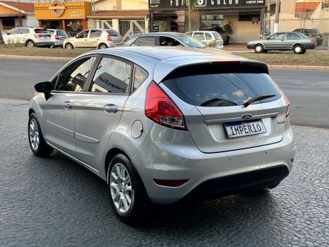 FORD Fiesta Hatch 1.5 16V 4P S FLEX, Foto 3