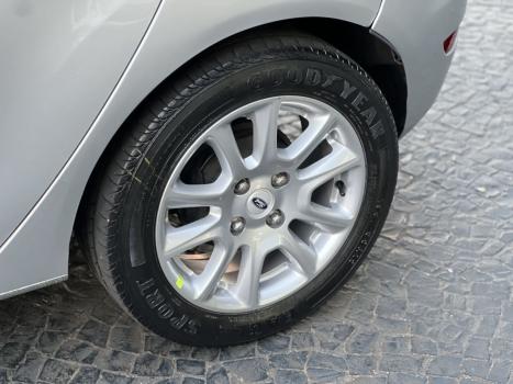 FORD Fiesta Hatch 1.5 16V 4P S FLEX, Foto 6