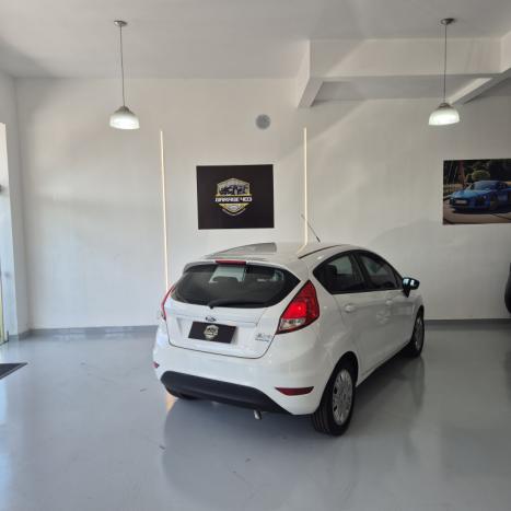FORD Fiesta Hatch 1.5 16V 4P S FLEX, Foto 4