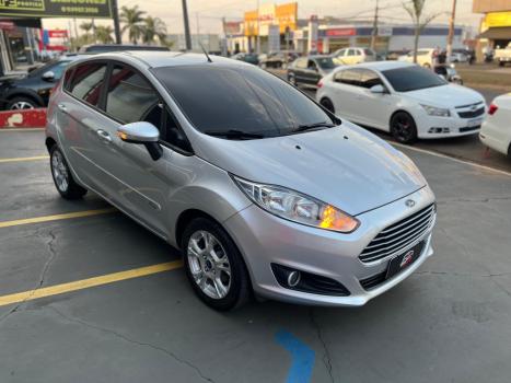 FORD Fiesta Hatch 1.6 16V 4P SE FLEX, Foto 3