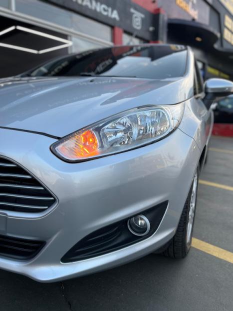 FORD Fiesta Hatch 1.6 16V 4P SE FLEX, Foto 9