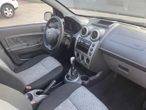 FORD Fiesta Hatch 1.6 4P FLEX, Foto 14