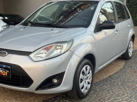 FORD Fiesta Hatch 1.6 4P ROCAM FLEX, Foto 2