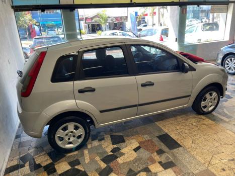 FORD Fiesta Hatch 1.6, Foto 6