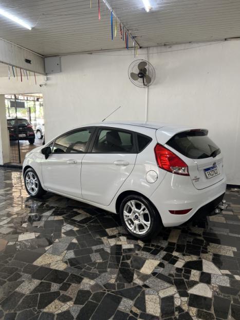 FORD Fiesta Hatch 1.6 4P TITANIUM FLEX AUTOMTICO, Foto 4