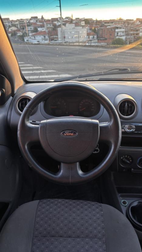 FORD Fiesta Hatch 1.6 4P FLEX, Foto 8