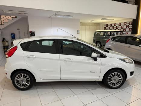 FORD Fiesta Hatch 1.5 16V 4P S FLEX, Foto 4