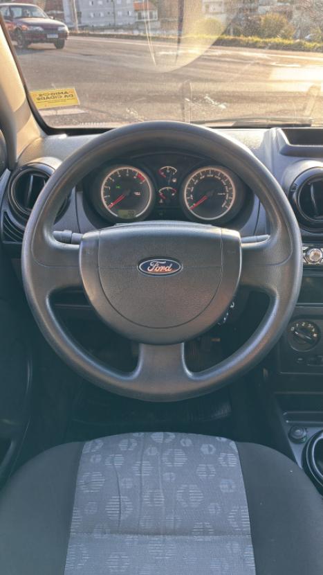 FORD Fiesta Hatch 1.6 16V 4P SE FLEX, Foto 8