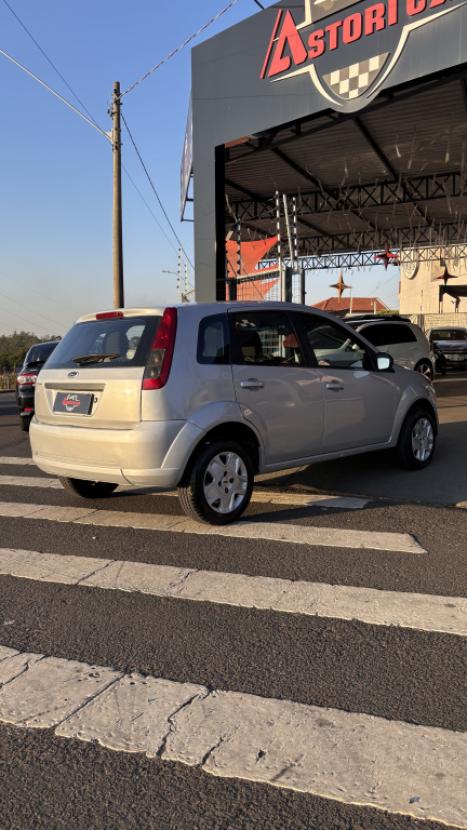 FORD Fiesta Hatch 1.6 16V 4P SE FLEX, Foto 7