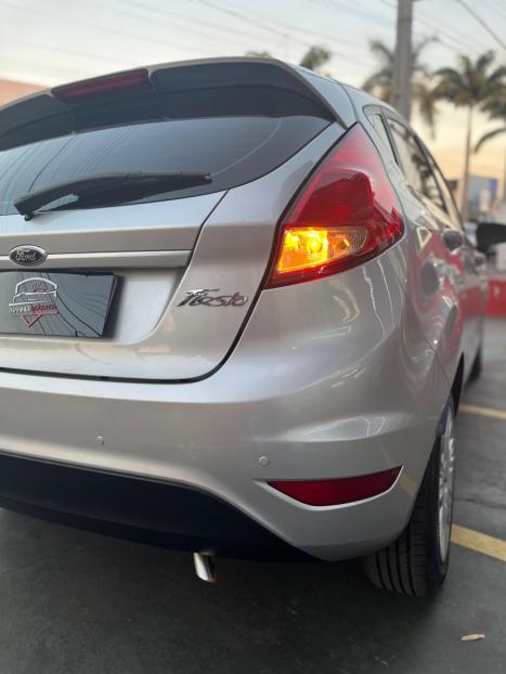 FORD Fiesta Hatch 1.5 16V 4P S FLEX, Foto 7