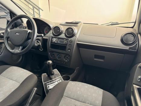 FORD Fiesta Hatch 1.6 4P FLEX, Foto 6