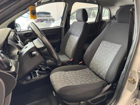 FORD Fiesta Hatch 1.6 4P FLEX, Foto 8