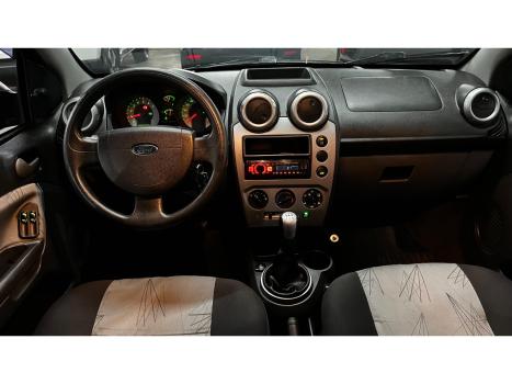FORD Fiesta Hatch 1.6 4P FLEX, Foto 6