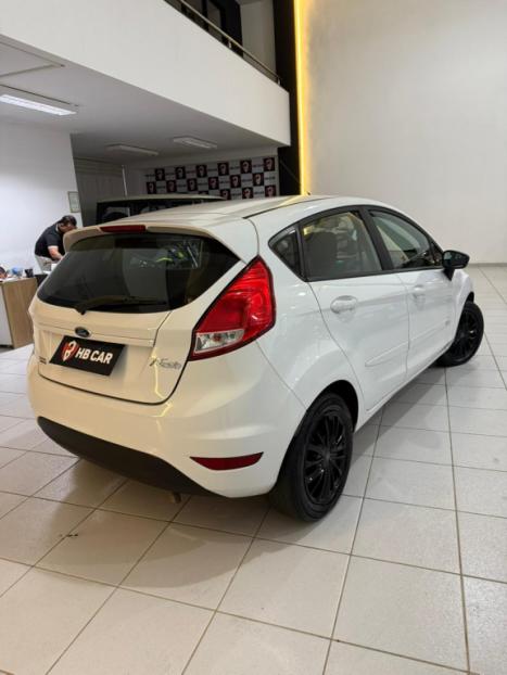 FORD Fiesta Hatch 1.5 16V 4P S FLEX, Foto 5