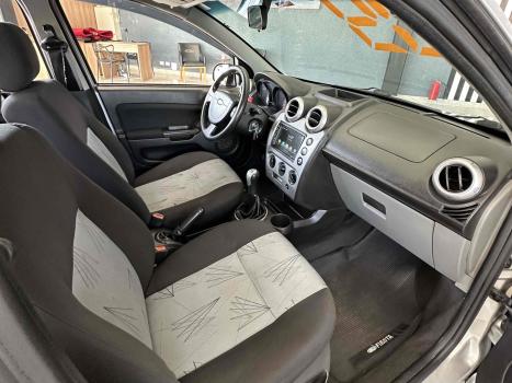 FORD Fiesta Hatch 1.6 CLASS, Foto 13