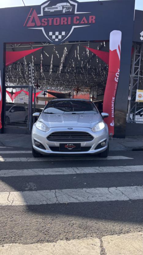 FORD Fiesta Hatch 1.5 16V 4P SE FLEX, Foto 3