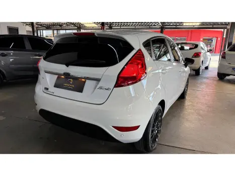 FORD Fiesta Hatch 1.6 4P TITANIUM FLEX, Foto 4