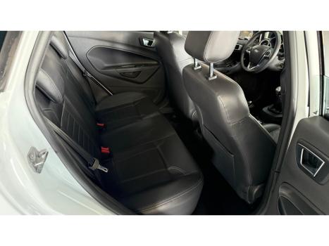 FORD Fiesta Hatch 1.6 4P TITANIUM FLEX, Foto 8