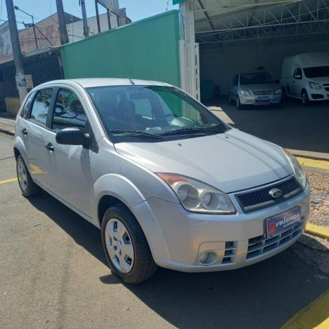 FORD Fiesta Hatch 1.0 4P FLEX, Foto 2