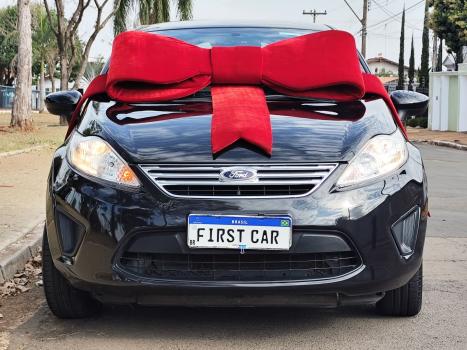FORD Fiesta Hatch 1.6 4P ROCAM FLEX, Foto 2