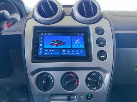 FORD Fiesta Hatch 1.6, Foto 15