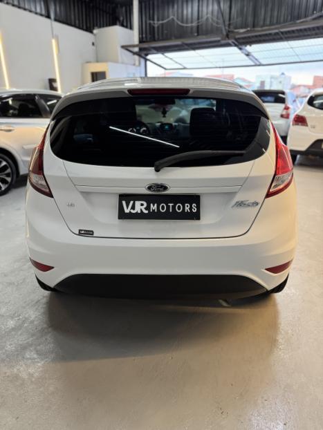 FORD Fiesta Hatch 1.6 16V 4P SE FLEX, Foto 5