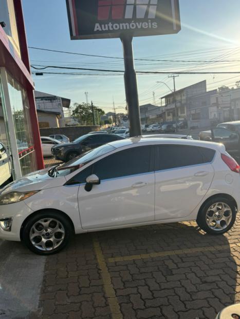 FORD Fiesta Hatch 1.6 16V 4P SE FLEX, Foto 2