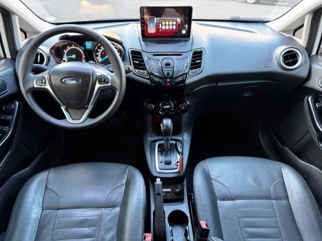 FORD Fiesta Hatch 1.6 16V 4P FLEX TITANIUM PLUS POWERSHIFT AUTOMTICO, Foto 5
