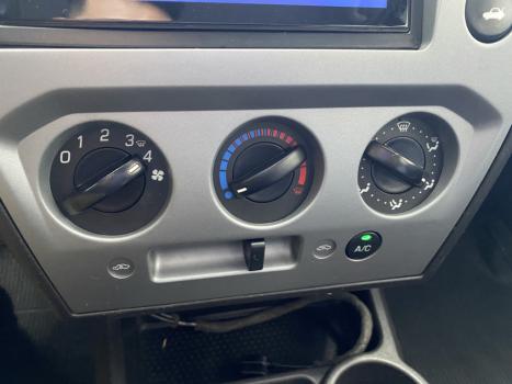 FORD Fiesta Hatch 1.6, Foto 9