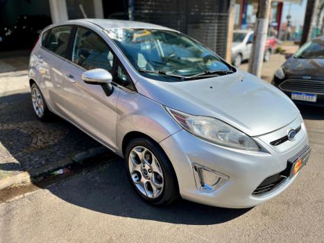 FORD Fiesta Hatch 1.6 16V 4P SE FLEX, Foto 2