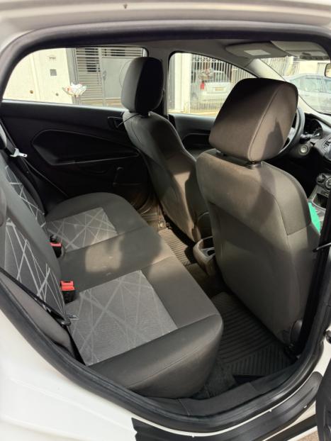 FORD Fiesta Hatch 1.5 16V 4P S FLEX, Foto 6