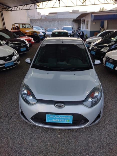 FORD Fiesta Sedan 1.6 4P FLEX, Foto 2