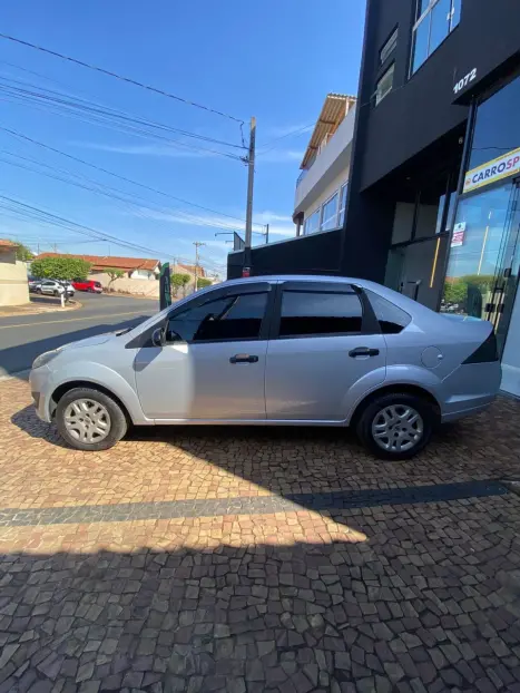 FORD Fiesta Sedan 1.6 4P FLEX, Foto 9