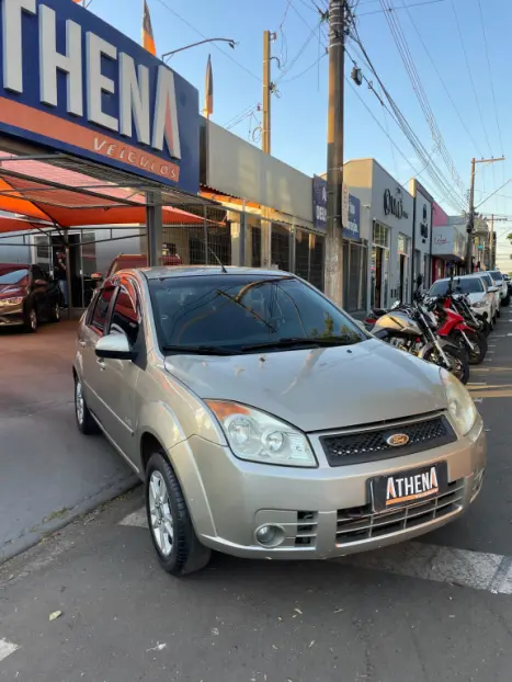 FORD Fiesta Sedan 1.6 4P CLASS FLEX, Foto 1