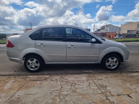 FORD Fiesta Sedan 1.6 4P CLASS FLEX, Foto 4