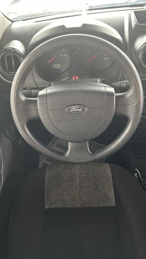 FORD Fiesta Sedan 1.6 4P CLASS FLEX, Foto 4