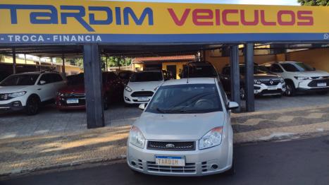 FORD Fiesta Sedan 1.6 4P CLASS FLEX, Foto 2