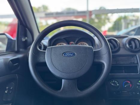 FORD Fiesta Sedan 1.6 4P ROCAM FLEX, Foto 12