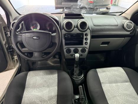 FORD Fiesta Sedan 1.6 4P FLEX, Foto 5