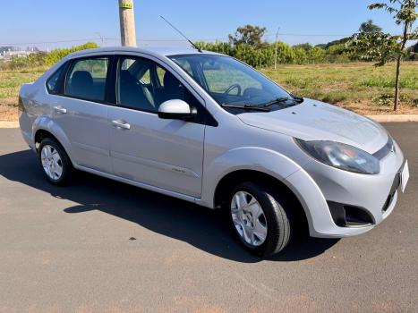 FORD Fiesta Sedan 1.6 4P FLEX, Foto 2
