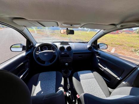 FORD Fiesta Sedan 1.6 4P FLEX, Foto 7