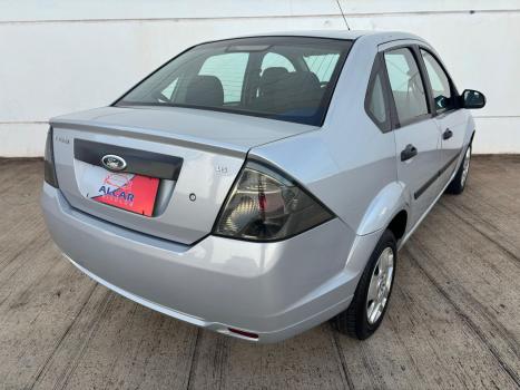 FORD Fiesta Sedan 1.6 4P ROCAM FLEX, Foto 6